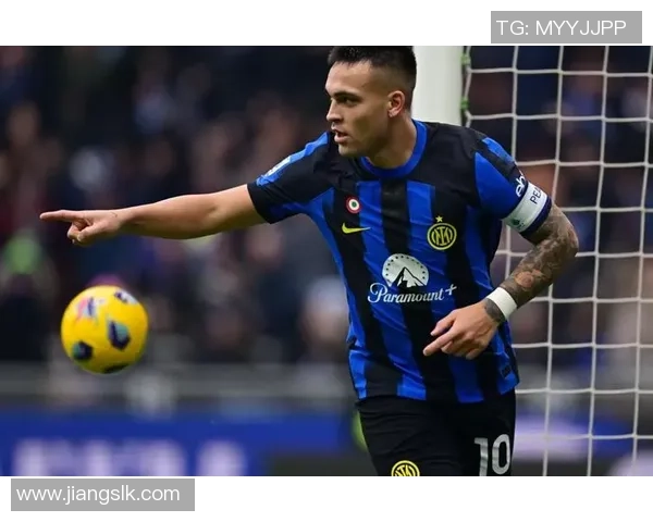 中超精彩对决曼城与国米战平绝杀瞬间点燃全场激情 中超精彩对决曼城与国米战平绝杀瞬间点燃全场激情