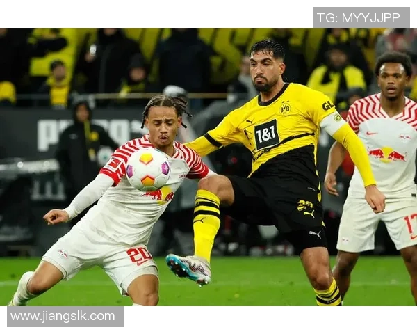 意甲激战:多特蒙德逆转莱比锡红牌争议引发全场热议与数据分析 意甲激战:多特蒙德逆转莱比锡红牌争议引发全场热议与数据分析