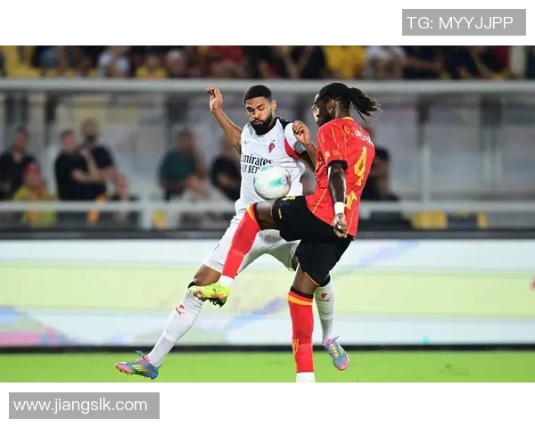 里昂大胜AC米兰6-2补时争议进球引发全场热议