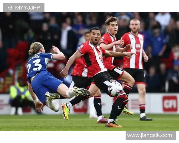 世界杯激战：多特蒙德与里昂鏖战成平局引发全场热议分析