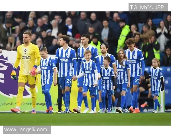 世界杯激战那不勒斯与热刺0比0平局绝杀瞬间引发全场热烈反响数据分析